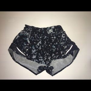 Lululemon 2.5 inch Running Shorts, size 0